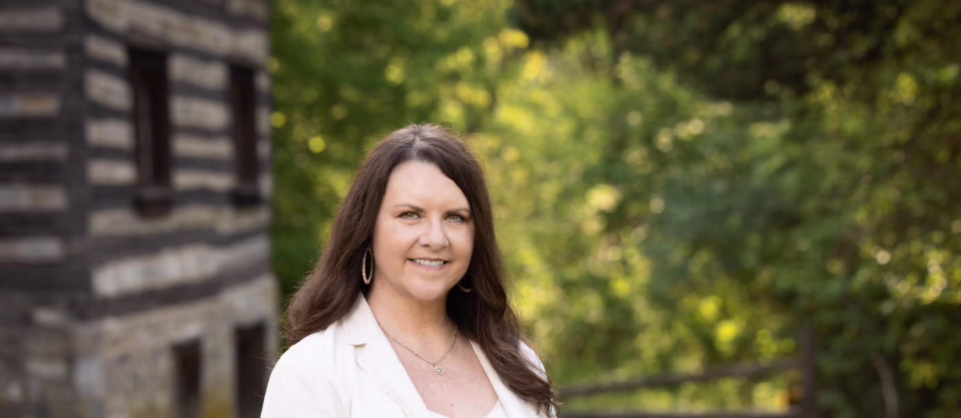 Julia Naccarato - Client Service Associate